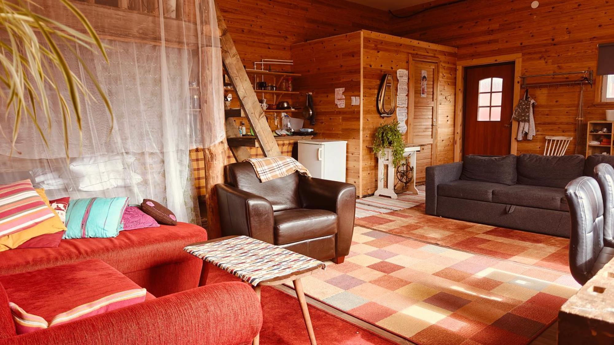 Bb Polle - With The Horse View Apartment Mikkeli Ngoại thất bức ảnh